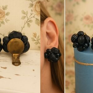 Vintage 1950s West Germany Black Glass Cluster Clip-On Earrings – Bold & Rare